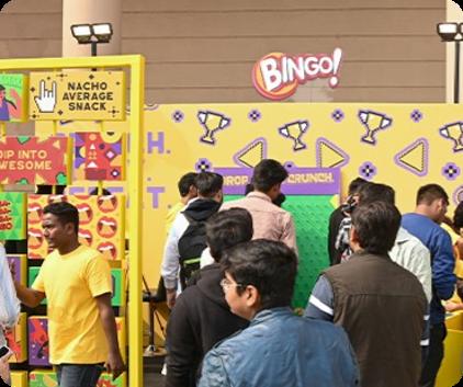 Fans crowding the ITC Bingo booth